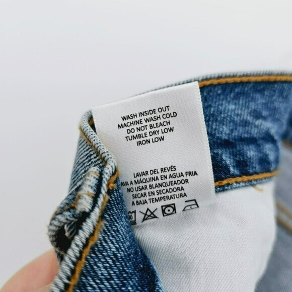 Ms Cello High Rise Mom Jeans 18 Medium Wash Distressed Ripped Denim Stretchy New - Picture 8 of 13